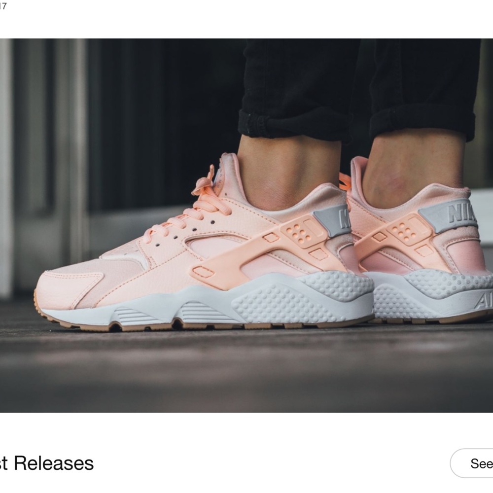Nike Sunset Air Hurache size 9